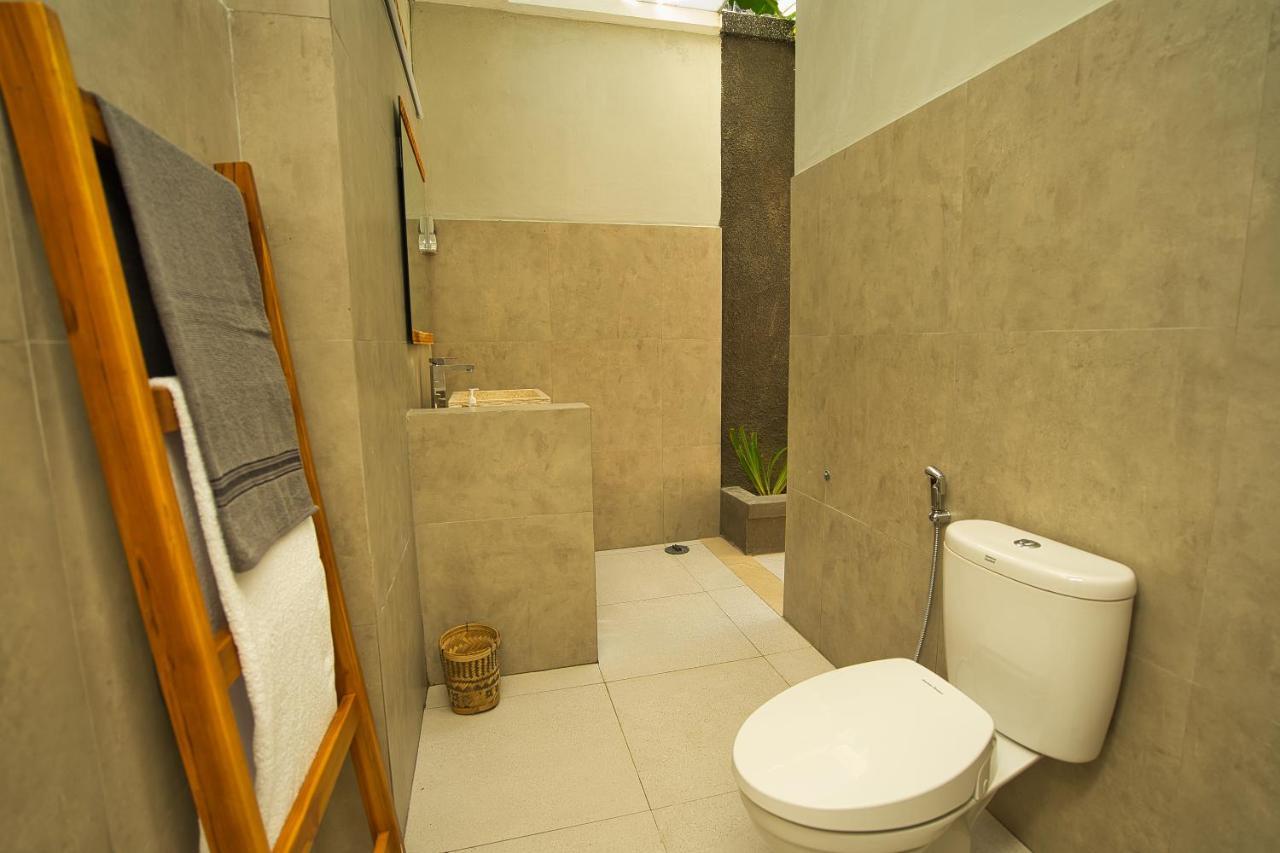 Dalai Home Kuta  エクステリア 写真