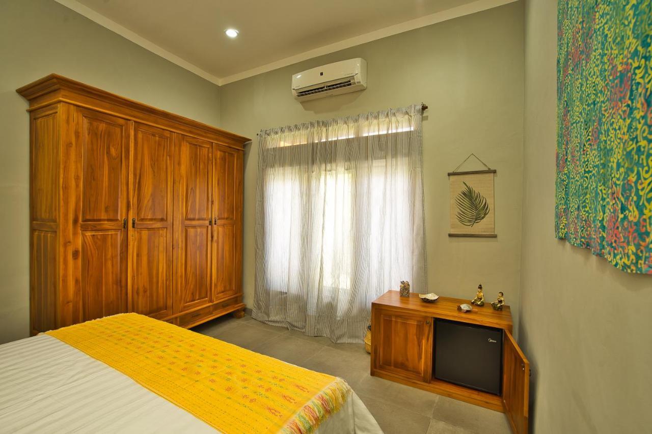 Dalai Home Kuta  エクステリア 写真